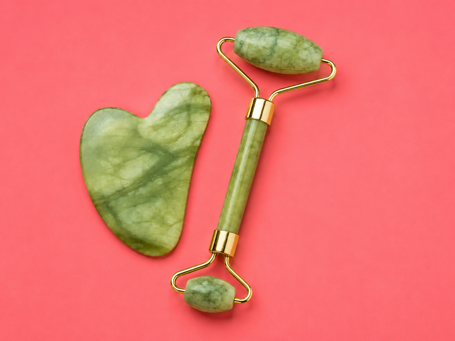 Kit Facial de Rodillo Mineral + Gua Sha 2 Piezas